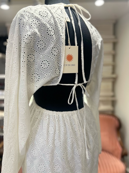 Lost in Lunar Aadlyn Maxi Dress (S) - Picture 4 of 5